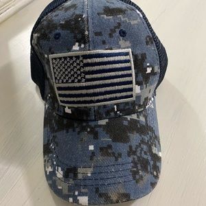 Camo flag hat